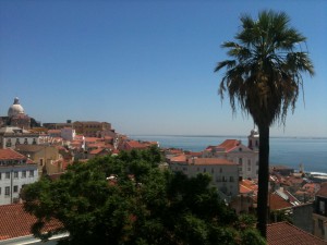 Alfama_Largo_das_Portas_do_Sol Alfama_Largo_das_Portas_do_Sol
